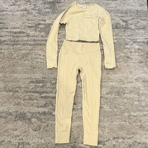 JoyLab Cream Textured Activewear Set